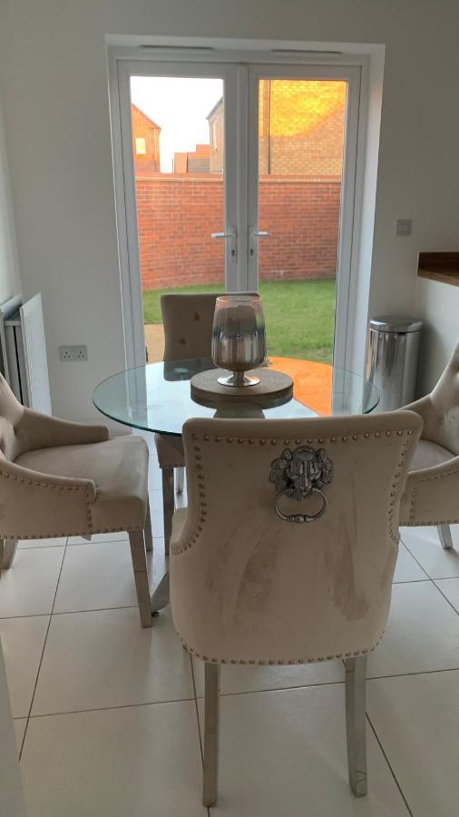 Stanton Cross 5 Persons 3 Bed Home Wellingborough Exteriör bild